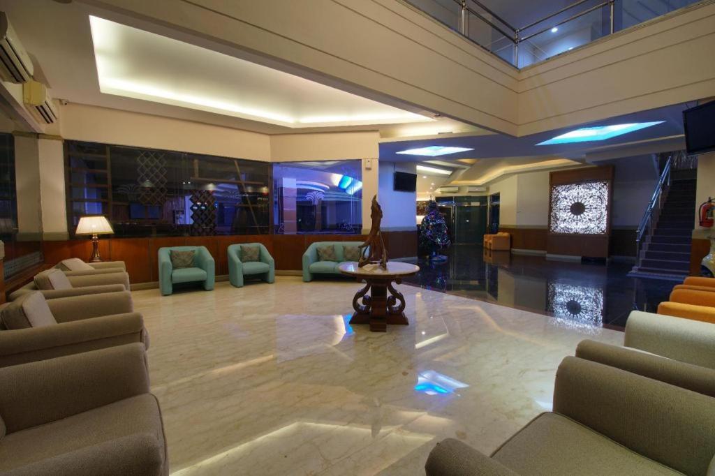 Hotel New Puri Garden Bandara Semarang Eksteriør billede
